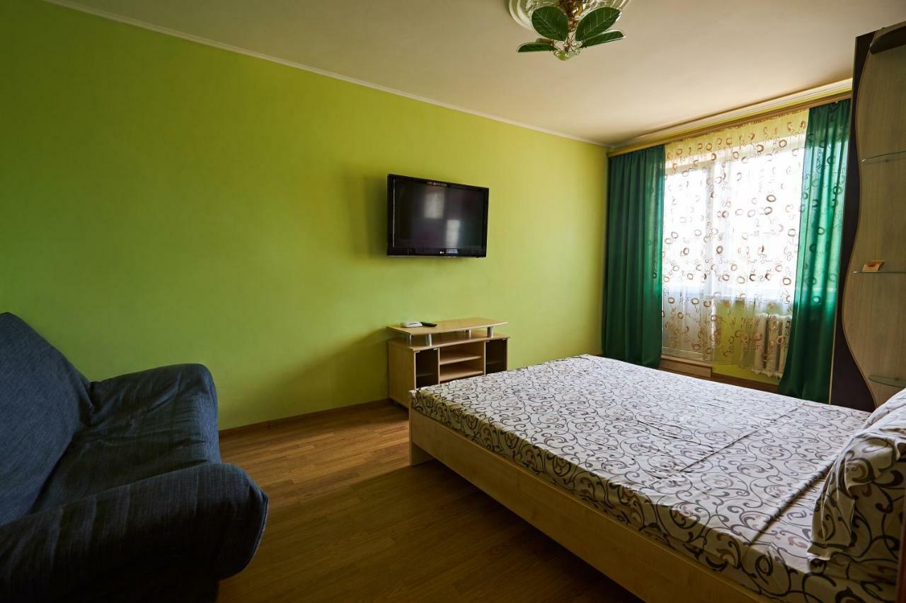 Babylon Apartments On Kievskaya Street 리우네 외부 사진